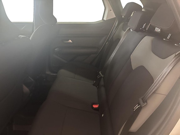 Dacia Duster 7 of 10