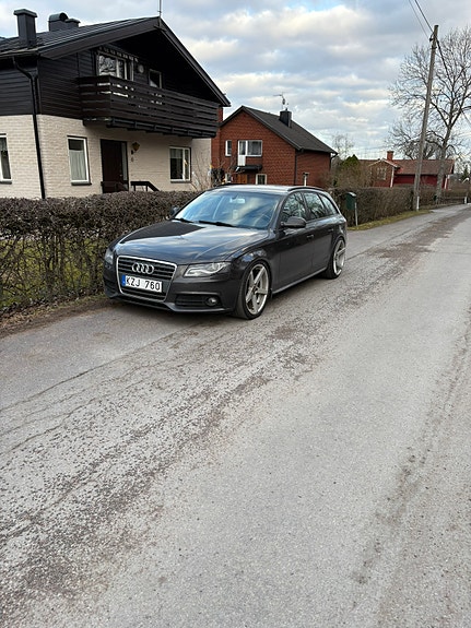 Audi A4 3 of 5
