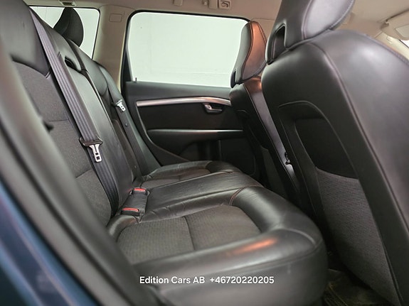 Volvo V70 15 of 17