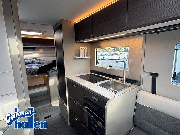 Adria COMPACT SUPREME DL - Fiat MultiJet3 140HP (103kW) HD 35L 14 of 27