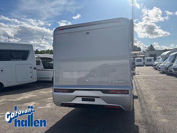 Adria COMPACT SUPREME DL - Fiat MultiJet3 140HP (103kW) HD 35L 8 of 27