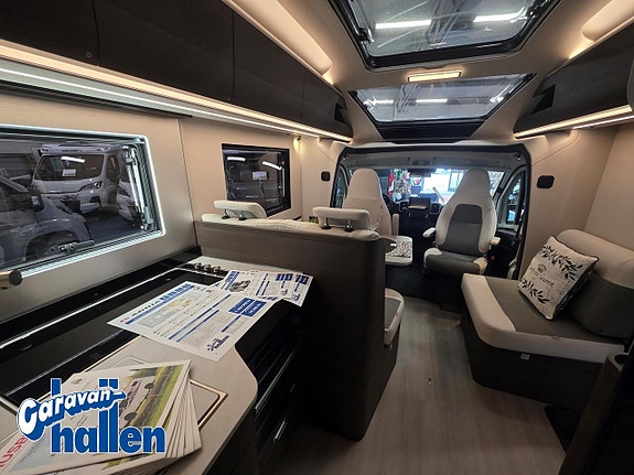 Adria Coral SUPREME 670 SL - Fiat MultiJet3 140 hk HD 43H 12 of 18