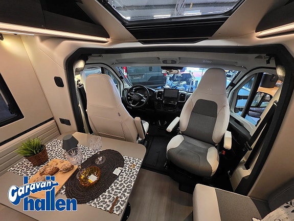 Adria Coral SUPREME 670 SL - Fiat MultiJet3 140 hk HD 43H 7 of 18