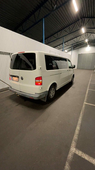 Volkswagen Transporter 3 of 3