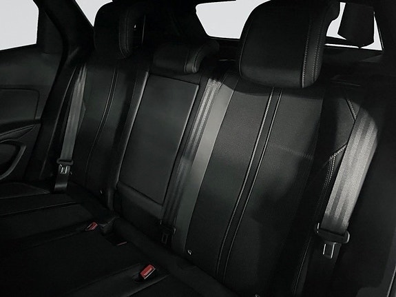 Peugeot 3008 13 of 19