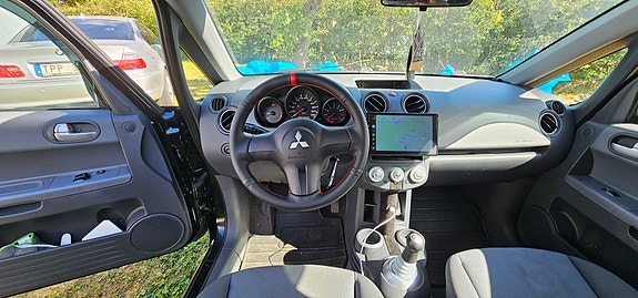 Mitsubishi Colt 4 of 6