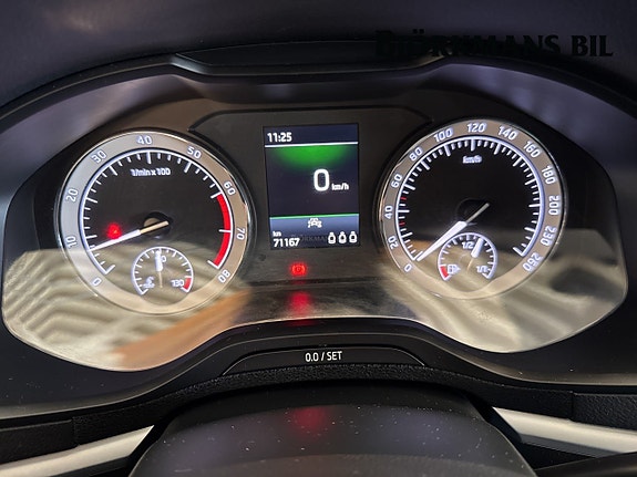 Skoda Karoq 10 of 15