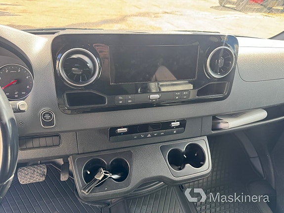 Mercedes-Benz Sprinter 319 7 of 10