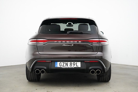 Porsche Macan S 22 of 26