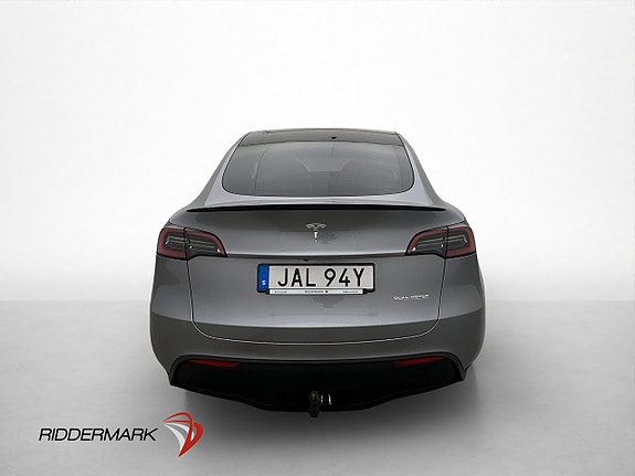 Tesla Model Y 6 of 30