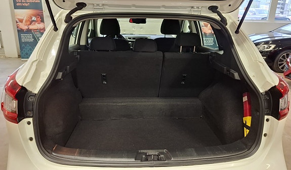 Nissan Qashqai 16 of 27