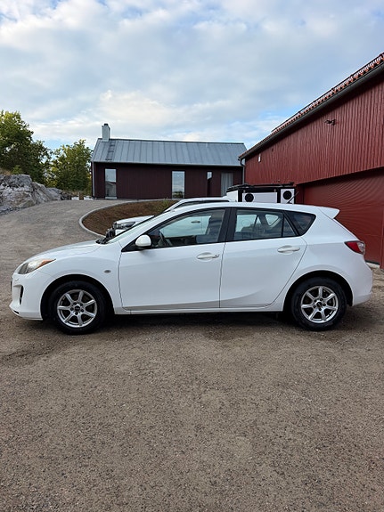 Mazda 3 5 of 14