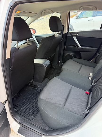 Mazda 3 11 of 14