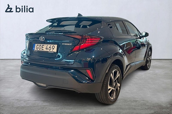 Toyota C-HR 19 of 21