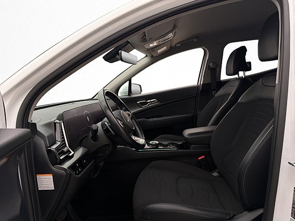 Kia Sportage 13 of 30