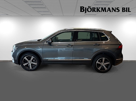 Volkswagen Tiguan 4 of 15