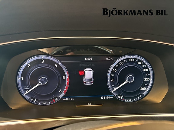 Volkswagen Tiguan 10 of 15