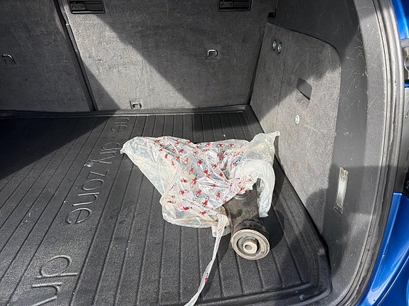 Volkswagen Touareg 21 of 25