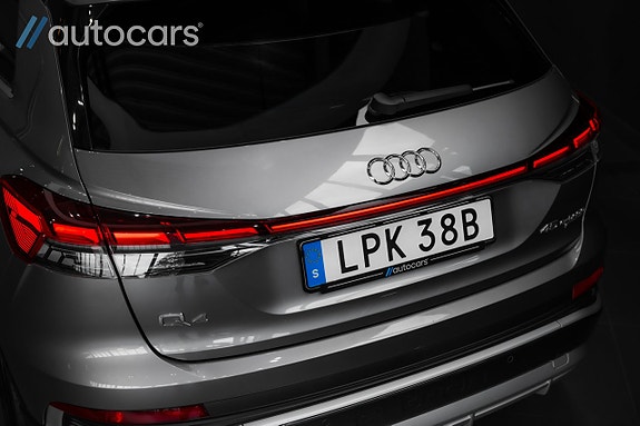 Audi Q4 e-tron 14 of 30