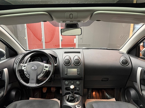 Nissan Qashqai 8 of 17
