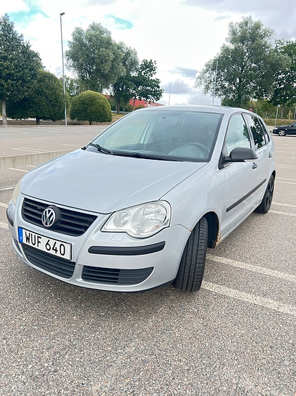 Volkswagen Polo 3 of 6