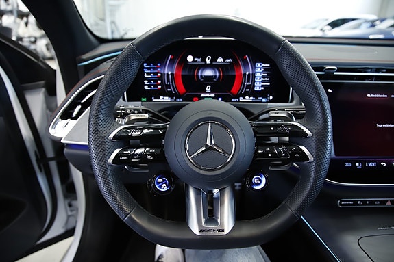 Mercedes-Benz E53 10 of 22