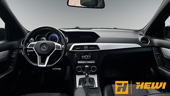 Mercedes-Benz C180 7 of 21