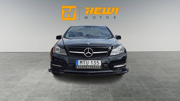 Mercedes-Benz C180 6 of 21