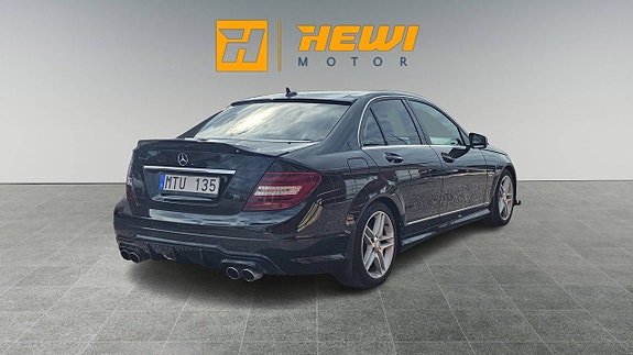 Mercedes-Benz C180 4 of 21