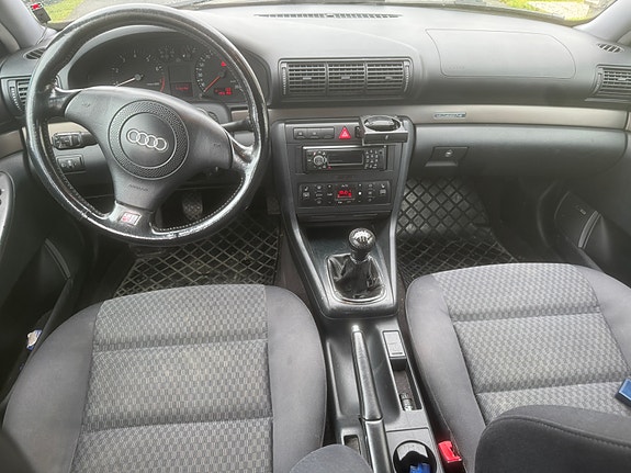 Audi A4 5 of 7