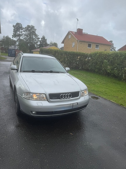 Audi A4 3 of 7