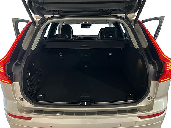 Volvo XC60 14 of 15