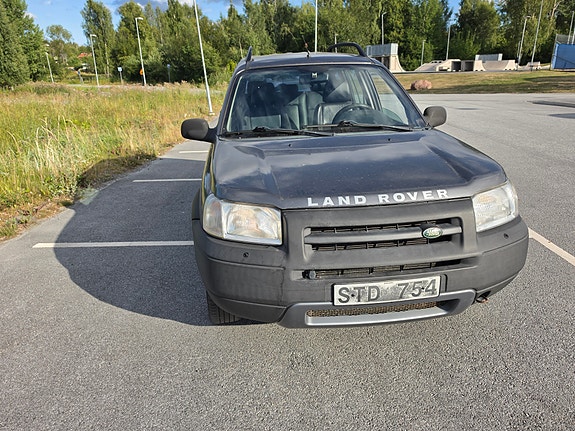 Land Rover Freelander 4 of 8