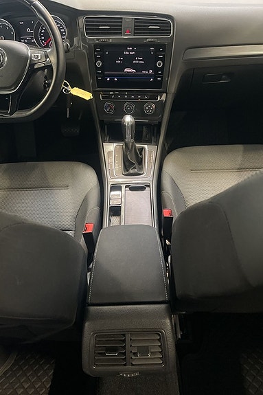 Volkswagen Golf I 12 of 12