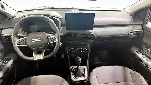 Dacia Sandero 4 of 9