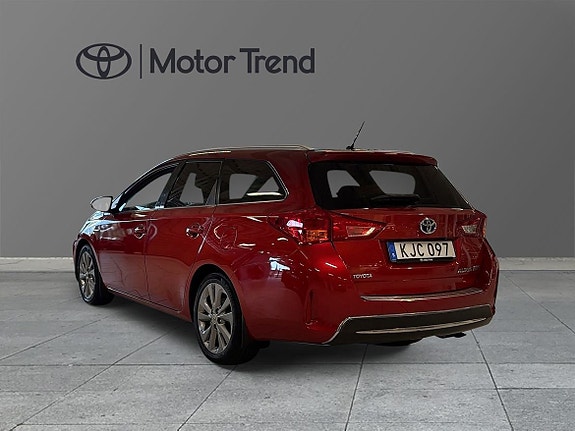 Toyota Auris 10 of 11