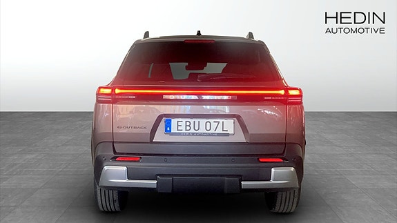 Subaru E-Outback 7 of 12