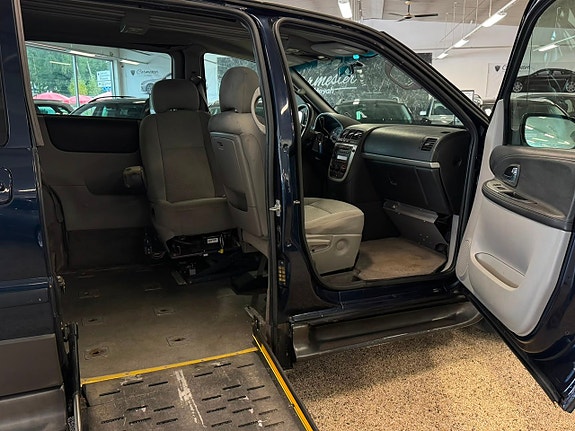Pontiac Montana 8 of 14