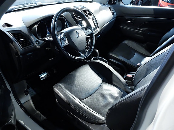 Mitsubishi ASX 6 of 8