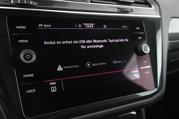 Volkswagen Tiguan 23 of 30
