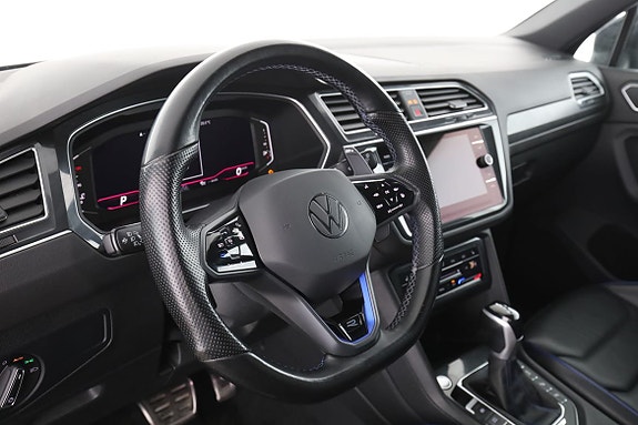 Volkswagen Tiguan 12 of 30