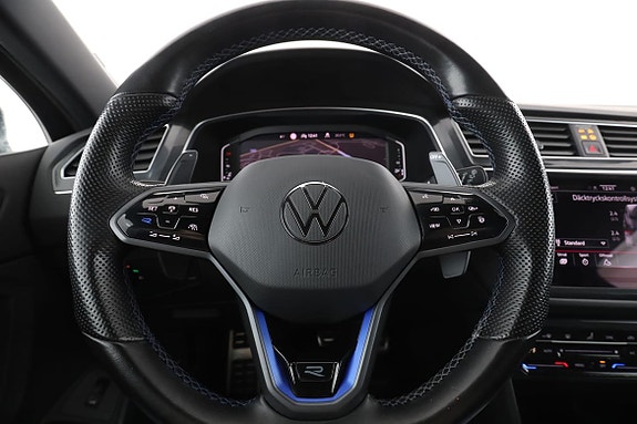 Volkswagen Tiguan 19 of 30