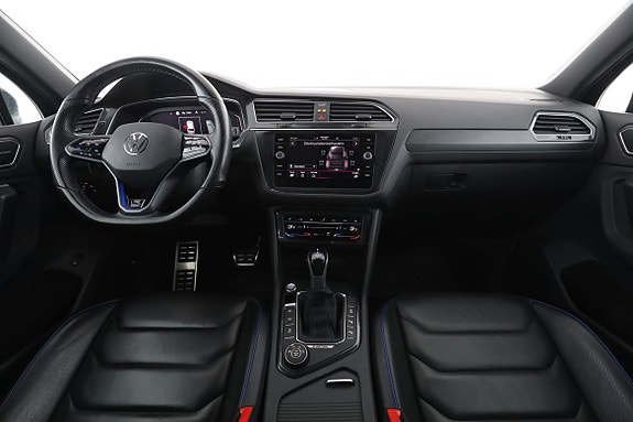Volkswagen Tiguan 13 of 30