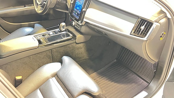 Volvo V90 10 of 10