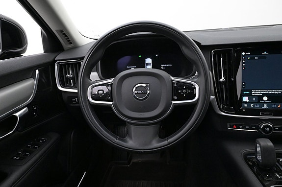 Volvo V90 7 of 27