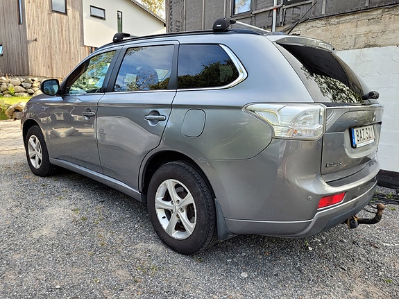 Mitsubishi Outlander 9 of 12