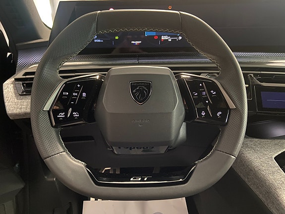 Peugeot 3008 14 of 16