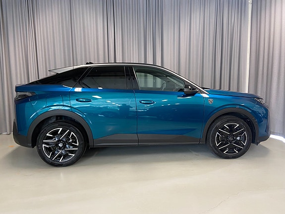 Peugeot 3008 4 of 16