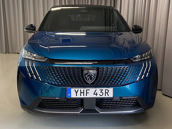 Peugeot 3008 2 of 16