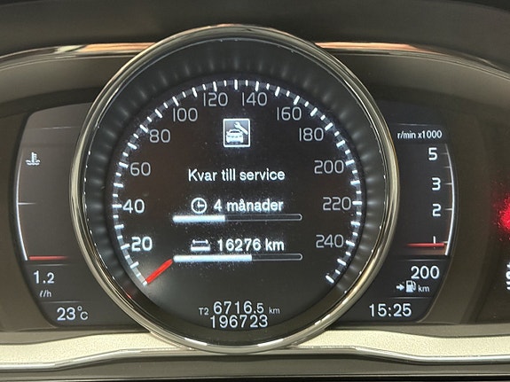 Volvo V60 Cross Country 16 of 16